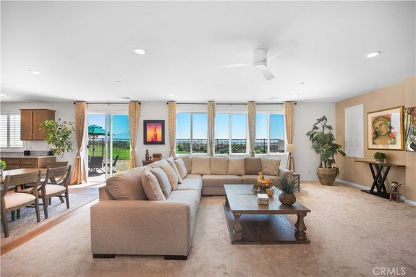Dining room, Interior, Living room, Recessed Lighting