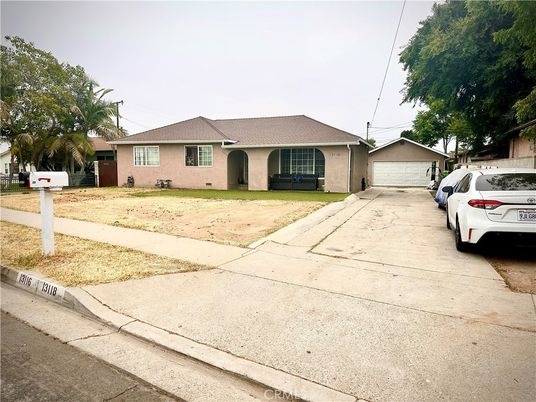 Backyard, Detached Garage, Exterior