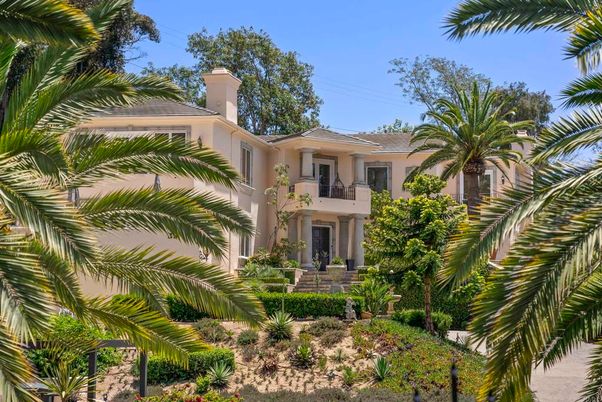 Backyard, Exterior, Facade, French Provincial