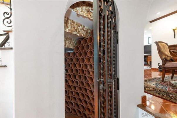 Interior, Recessed Lighting, Wine Storage