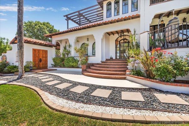 Backyard, Exterior, Facade, Spanish Mediterranean