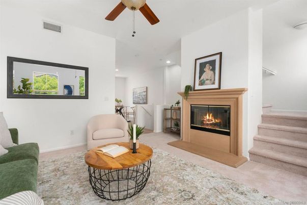 Fireplace, Interior, Living room, Recessed Lighting
