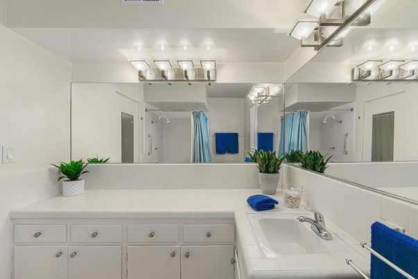 Bathroom, Dual Sink Vanities, Interior, Tile Countertops