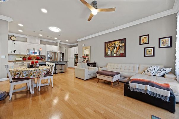 Dining room, Interior, Kitchen, Living room, Pendant Lights, Recessed Lighting, Wood Texture Flooring