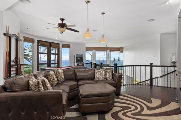 Interior, Living room, Pendant Lights, Water, Wood Texture Flooring