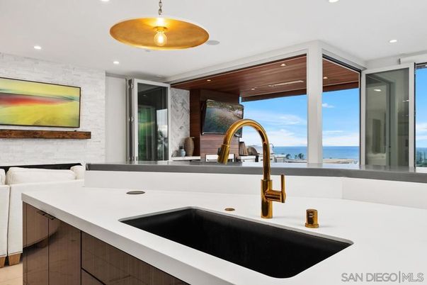 Interior, Kitchen, Recessed Lighting, Water