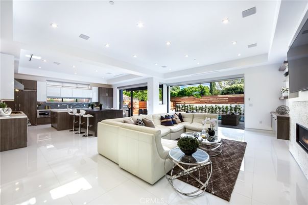 Fireplace, Interior, Kitchen, Living room, Recessed Lighting