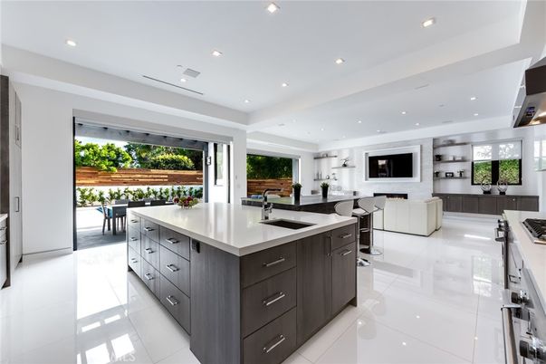 Dining room, Interior, Kitchen, Living room, Recessed Lighting, Stainless Steel Appliances