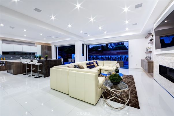Fireplace, Interior, Kitchen, Living room, Recessed Lighting