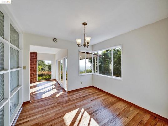 Chandelier, Empty room, Interior, Pendant Lights, Wood Texture Flooring