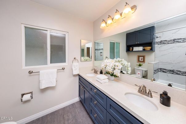 Bathroom, Dual Sink Vanities, Interior, Marble Walls