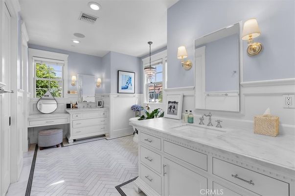 Bathroom, Dual Sink Vanities, Interior, Pendant Lights, Recessed Lighting