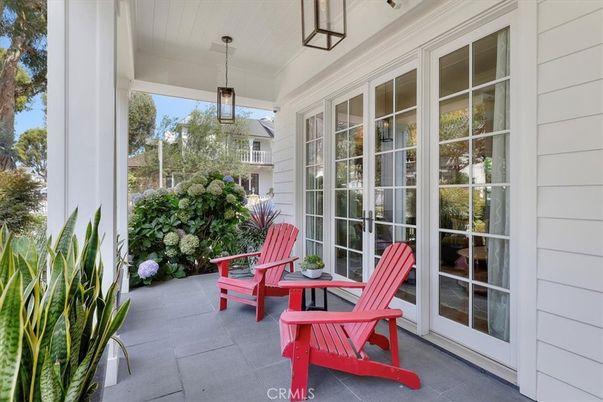 Exterior, Pendant Lights