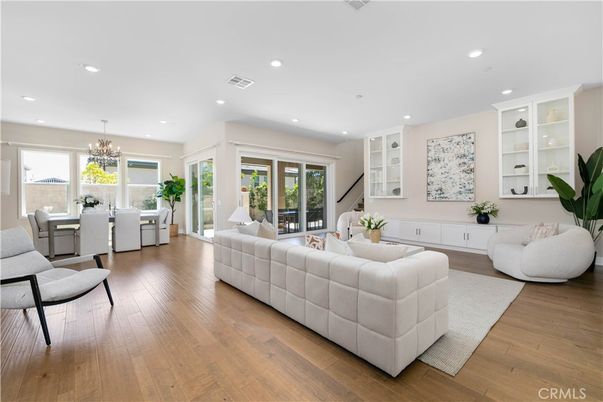 Chandelier, Dining room, Interior, Living room, Recessed Lighting, Wood Texture Flooring