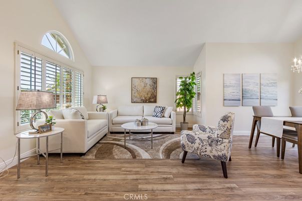 Chandelier, Dining room, Interior, Living room, Wood Texture Flooring