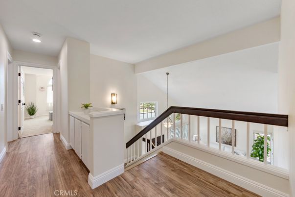 Interior, Pendant Lights, Recessed Lighting, Wood Texture Flooring