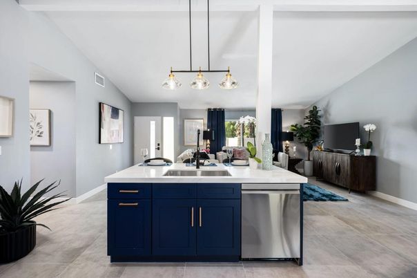 Interior, Kitchen, Pendant Lights, Stainless Steel Appliances