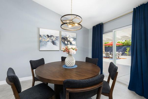 Dining room, Interior, Pendant Lights