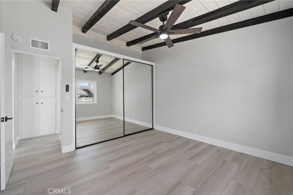 Empty room, Interior, Wooden Beams, Wood Texture Flooring
