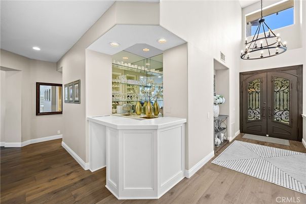 Interior, Pendant Lights, Recessed Lighting, Wood Texture Flooring