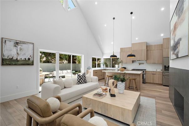 Interior, Kitchen, Living room, Pendant Lights, Recessed Lighting, Stainless Steel Appliances, Wood Texture Flooring