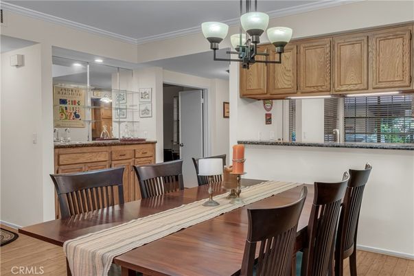 Chandelier, Dining room, Interior, Recessed Lighting, Wood Texture Flooring