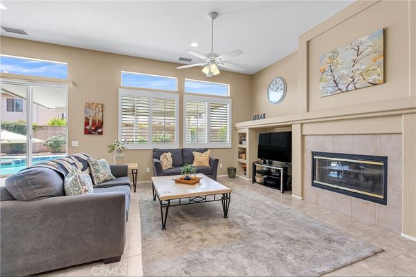 Fireplace, Interior, Living room, Recessed Lighting