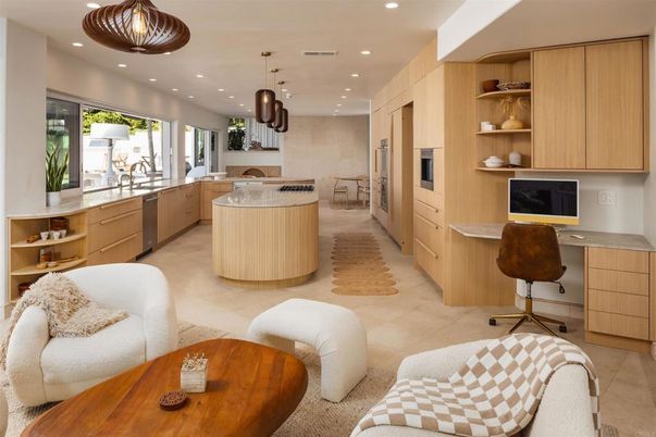 Interior, Kitchen, Living room, Pendant Lights, Recessed Lighting, Stainless Steel Appliances