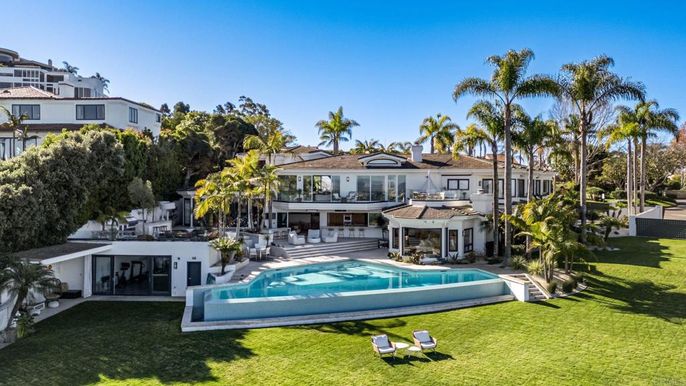 Backyard, Exterior, Pool, Solar Panels