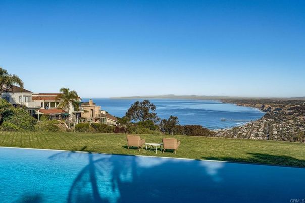 Exterior, Pool, Water