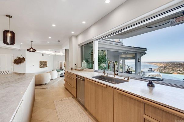 Interior, Kitchen, Pendant Lights, Recessed Lighting, Water