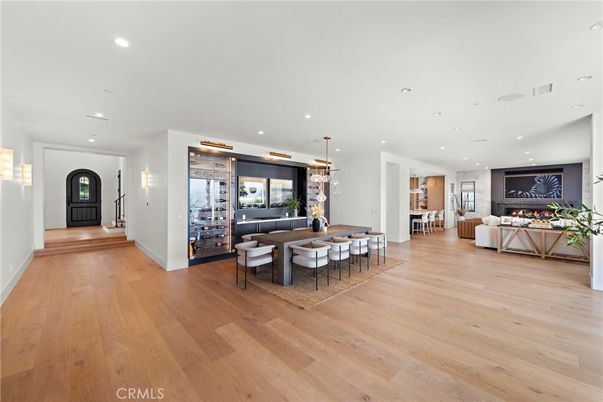Dining room, Interior, Living room, Pendant Lights, Recessed Lighting, Wood Texture Flooring