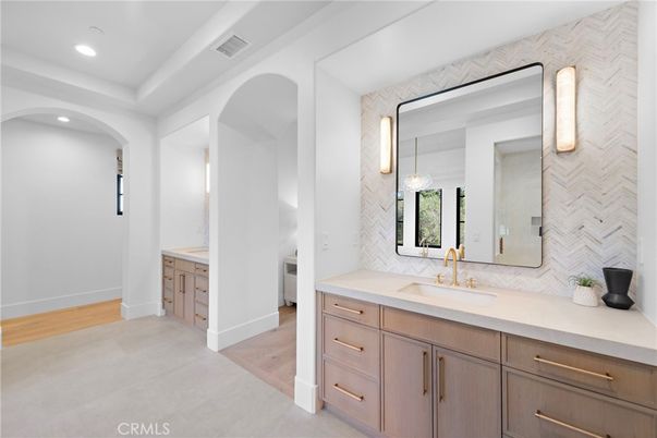 Bathroom, Interior, Marble Walls, Pendant Lights, Recessed Lighting, Wood Texture Flooring
