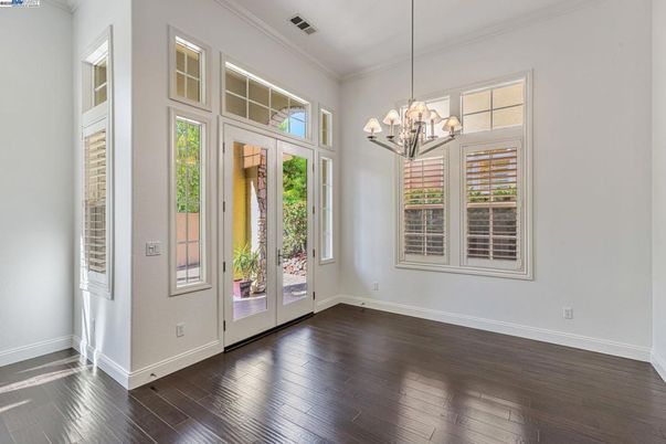 Chandelier, Interior, Wood Texture Flooring