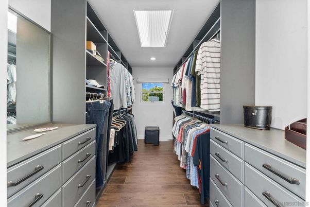 Interior, Recessed Lighting, Walk-in Closets, Wood Texture Flooring