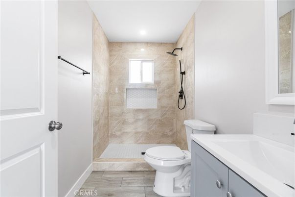 Bathroom, Interior, Recessed Lighting, Wood Texture Flooring