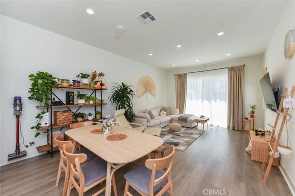 Dining room, Interior, Living room, Recessed Lighting, Wood Texture Flooring