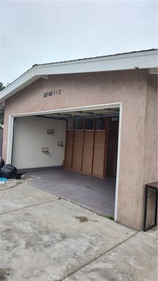 Detached Garage, Exterior