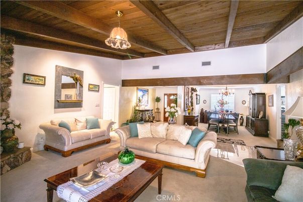 Dining room, Interior, Living room, Pendant Lights, Wooden Beams, Wooden Ceilings