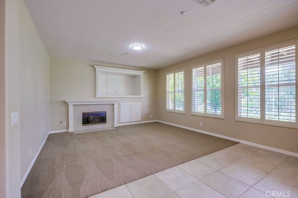 Empty room, Fireplace, Interior
