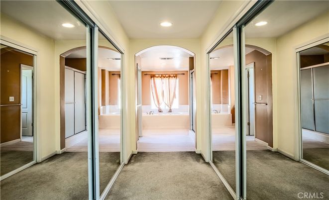 Interior, Recessed Lighting, Walk-in Closets