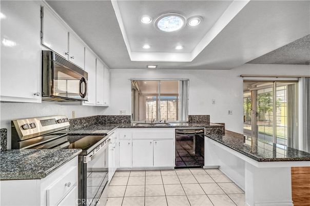 Interior, Kitchen, Recessed Lighting