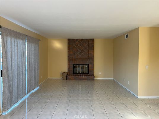 Empty room, Fireplace, Interior