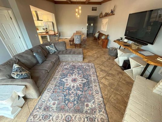 Interior, Living room, Pendant Lights, Wooden Beams
