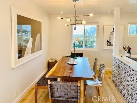 Dining room, Interior, Pendant Lights, Recessed Lighting, Wood Texture Flooring