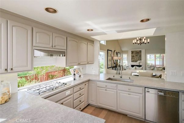 Chandelier, Interior, Kitchen, Recessed Lighting, Wood Texture Flooring