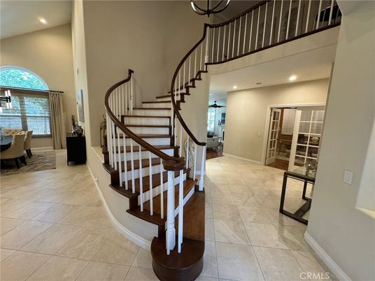 Dining room, Interior, Recessed Lighting