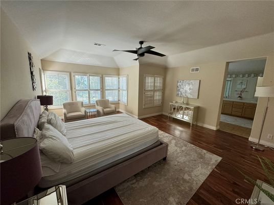 Bedroom, Interior, Water, Wood Texture Flooring