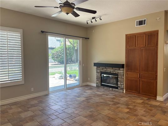 Empty room, Fireplace, Interior