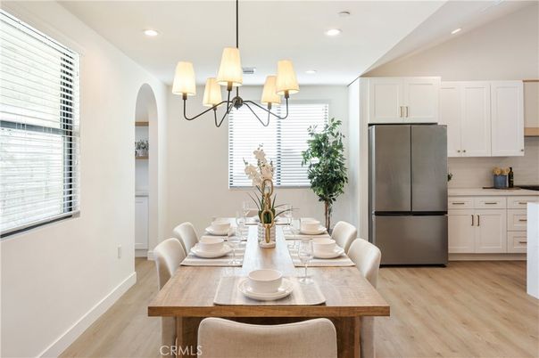 Chandelier, Dining room, Interior, Kitchen, Recessed Lighting, Wood Texture Flooring